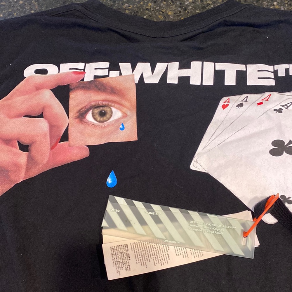 Brand new Off-White  TM black short sleeved  T-shirt with front and back logos